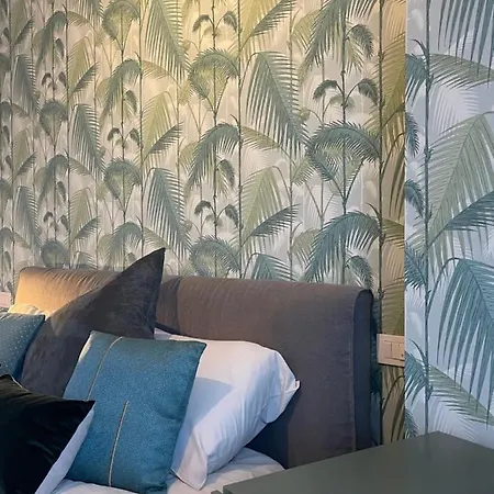 Cima Mandria 호텔 *